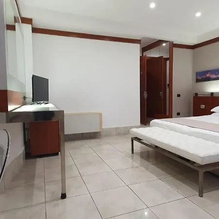 Artemide 3*