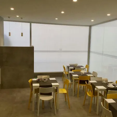 Artemide أفيرسا