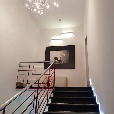Artemide