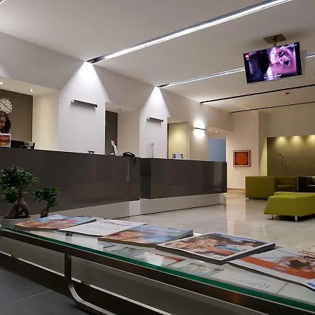 Artemide